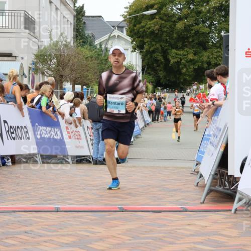 31.08.2025 - 21. Blankeneser Heldenlauf Strokosch-Dieckow http://msf.ph/oto/8687537 31.08.2025 11:58:04 Ziel 4192, 4429 meine-sportfotos.de