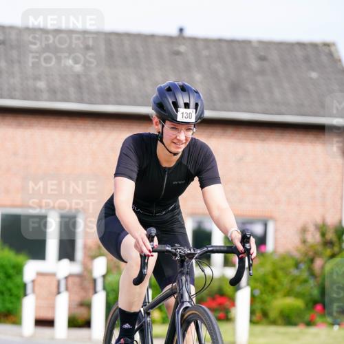 31.08.2025 - Elbe Triathlon Hamburg Michael Burmester http://msf.ph/oto/8687547 31.08.2025 15:04:43 Radfahren  meine-sportfotos.de