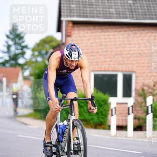 31.08.2025 - Elbe Triathlon Hamburg Michael Burmester http://msf.ph/oto/8687551 31.08.2025 15:05:42 Radfahren  meine-sportfotos.de