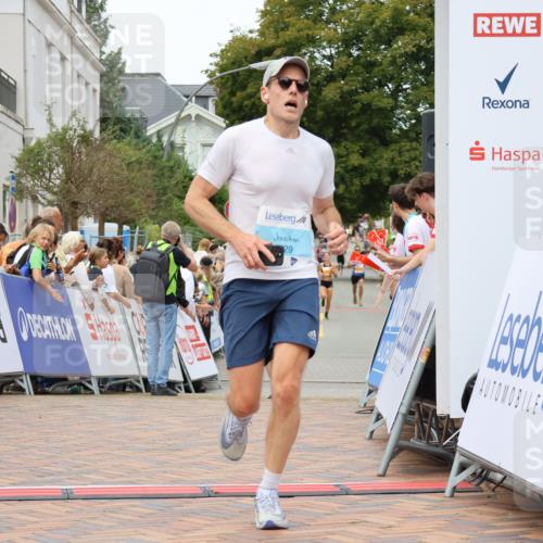 31.08.2025 - 21. Blankeneser Heldenlauf Strokosch-Dieckow http://msf.ph/oto/8687560 31.08.2025 11:58:02 Ziel 4192, 4429 meine-sportfotos.de