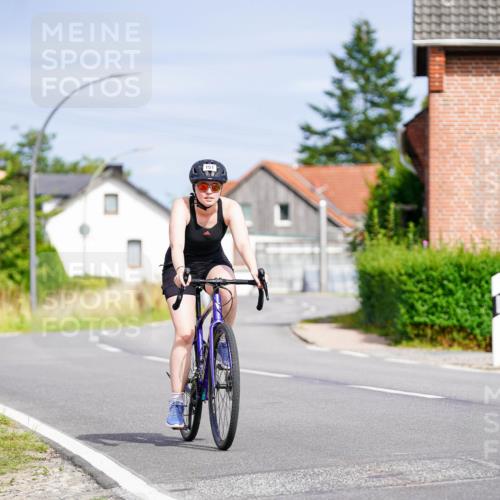 31.08.2025 - Elbe Triathlon Hamburg Michael Burmester http://msf.ph/oto/8687572 31.08.2025 15:07:54 Radfahren  meine-sportfotos.de