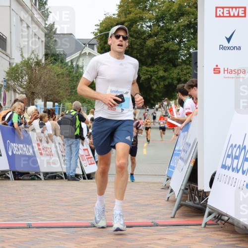 31.08.2025 - 21. Blankeneser Heldenlauf Strokosch-Dieckow http://msf.ph/oto/8687576 31.08.2025 11:58:01 Ziel 4192, 4429 meine-sportfotos.de