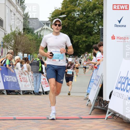 31.08.2025 - 21. Blankeneser Heldenlauf Strokosch-Dieckow http://msf.ph/oto/8687592 31.08.2025 11:58:01 Ziel 4192, 4429 meine-sportfotos.de