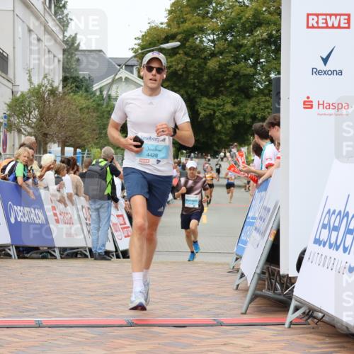 31.08.2025 - 21. Blankeneser Heldenlauf Strokosch-Dieckow http://msf.ph/oto/8687603 31.08.2025 11:58:01 Ziel 4192, 4429 meine-sportfotos.de
