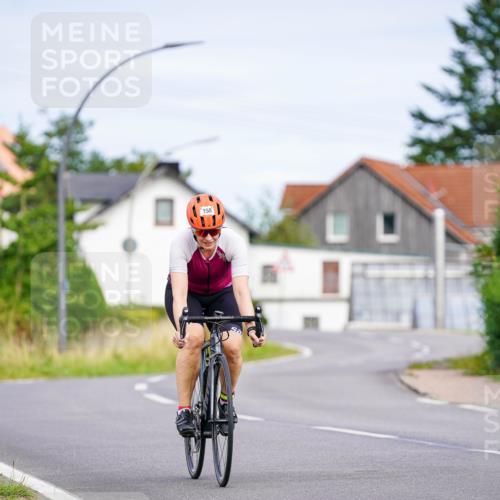 31.08.2025 - Elbe Triathlon Hamburg Michael Burmester http://msf.ph/oto/8687617 31.08.2025 15:11:35 Radfahren  meine-sportfotos.de