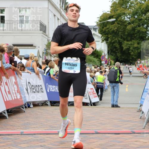 31.08.2025 - 21. Blankeneser Heldenlauf Strokosch-Dieckow http://msf.ph/oto/8687625 31.08.2025 11:57:41 Ziel 4284 meine-sportfotos.de