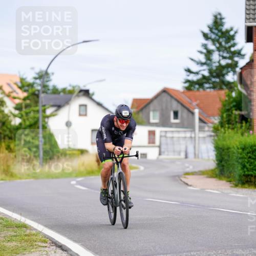 31.08.2025 - Elbe Triathlon Hamburg Michael Burmester http://msf.ph/oto/8687628 31.08.2025 15:11:57 Radfahren  meine-sportfotos.de