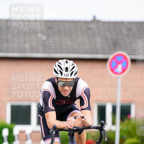 31.08.2025 - Elbe Triathlon Hamburg Michael Burmester http://msf.ph/oto/8687637 31.08.2025 15:13:15 Radfahren  meine-sportfotos.de