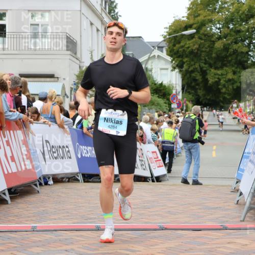 31.08.2025 - 21. Blankeneser Heldenlauf Strokosch-Dieckow http://msf.ph/oto/8687649 31.08.2025 11:57:41 Ziel 4284 meine-sportfotos.de