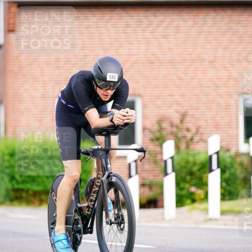 31.08.2025 - Elbe Triathlon Hamburg Michael Burmester http://msf.ph/oto/8687652 31.08.2025 15:14:40 Radfahren  meine-sportfotos.de