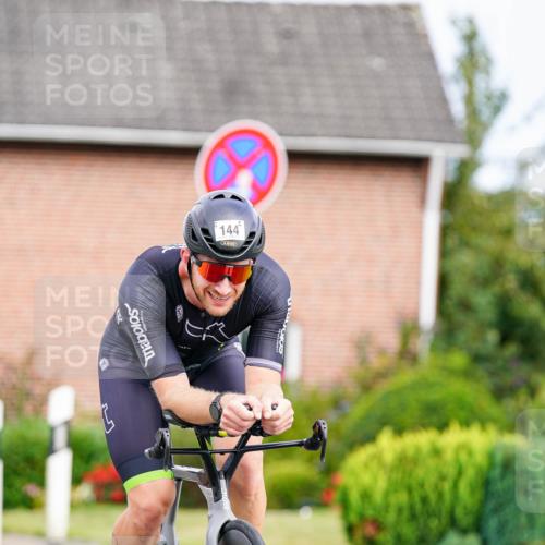 31.08.2025 - Elbe Triathlon Hamburg Michael Burmester http://msf.ph/oto/8687667 31.08.2025 15:15:43 Radfahren  meine-sportfotos.de