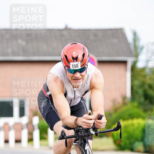 31.08.2025 - Elbe Triathlon Hamburg Michael Burmester http://msf.ph/oto/8687687 31.08.2025 15:17:19 Radfahren  meine-sportfotos.de