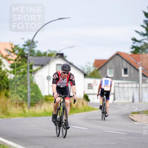 31.08.2025 - Elbe Triathlon Hamburg Michael Burmester http://msf.ph/oto/8687720 31.08.2025 15:20:27 Radfahren  meine-sportfotos.de