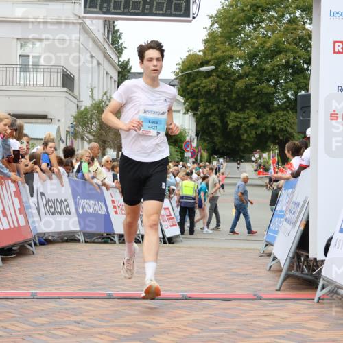 31.08.2025 - 21. Blankeneser Heldenlauf Strokosch-Dieckow http://msf.ph/oto/8687734 31.08.2025 11:57:01 Ziel 4421 meine-sportfotos.de