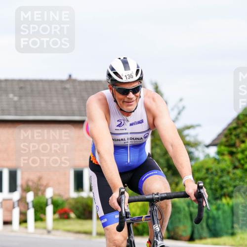 31.08.2025 - Elbe Triathlon Hamburg Michael Burmester http://msf.ph/oto/8687767 31.08.2025 15:22:55 Radfahren  meine-sportfotos.de