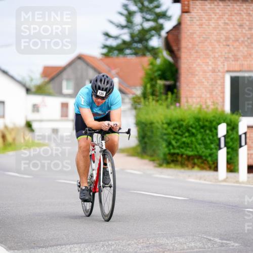 31.08.2025 - Elbe Triathlon Hamburg Michael Burmester http://msf.ph/oto/8687774 31.08.2025 15:23:00 Radfahren  meine-sportfotos.de