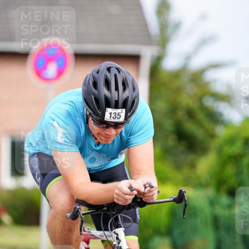 31.08.2025 - Elbe Triathlon Hamburg Michael Burmester http://msf.ph/oto/8687779 31.08.2025 15:23:02 Radfahren  meine-sportfotos.de