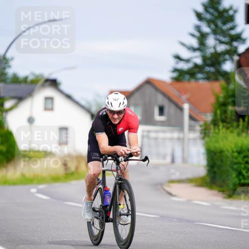 31.08.2025 - Elbe Triathlon Hamburg Michael Burmester http://msf.ph/oto/8687788 31.08.2025 15:24:02 Radfahren  meine-sportfotos.de