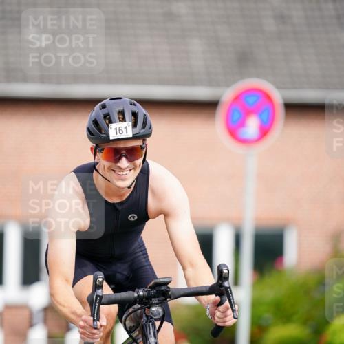 31.08.2025 - Elbe Triathlon Hamburg Michael Burmester http://msf.ph/oto/8687799 31.08.2025 15:24:27 Radfahren  meine-sportfotos.de