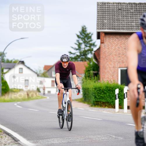 31.08.2025 - Elbe Triathlon Hamburg Michael Burmester http://msf.ph/oto/8687810 31.08.2025 15:25:18 Radfahren  meine-sportfotos.de