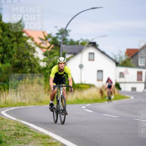 31.08.2025 - Elbe Triathlon Hamburg Michael Burmester http://msf.ph/oto/8687823 31.08.2025 15:25:41 Radfahren  meine-sportfotos.de