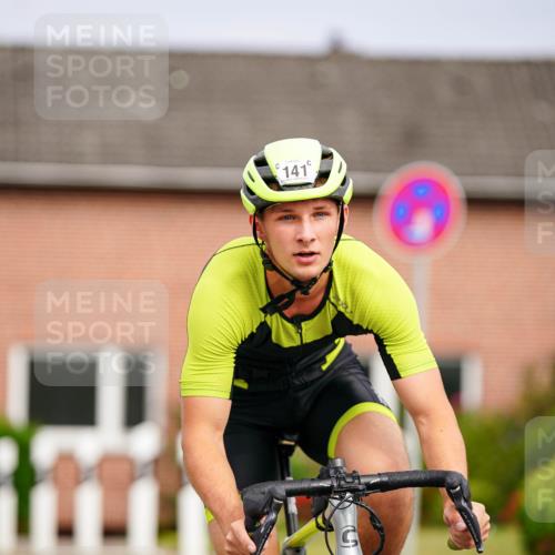 31.08.2025 - Elbe Triathlon Hamburg Michael Burmester http://msf.ph/oto/8687829 31.08.2025 15:25:44 Radfahren  meine-sportfotos.de