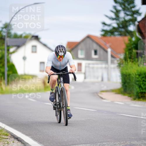 31.08.2025 - Elbe Triathlon Hamburg Michael Burmester http://msf.ph/oto/8687837 31.08.2025 15:26:01 Radfahren  meine-sportfotos.de