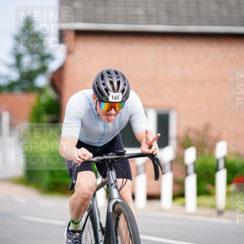 31.08.2025 - Elbe Triathlon Hamburg Michael Burmester http://msf.ph/oto/8687841 31.08.2025 15:26:02 Radfahren  meine-sportfotos.de