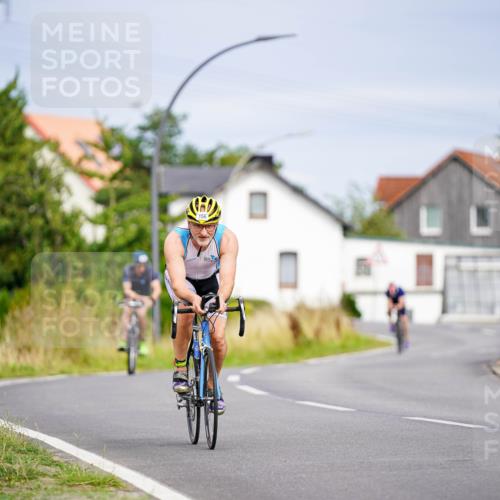31.08.2025 - Elbe Triathlon Hamburg Michael Burmester http://msf.ph/oto/8687849 31.08.2025 15:26:58 Radfahren  meine-sportfotos.de
