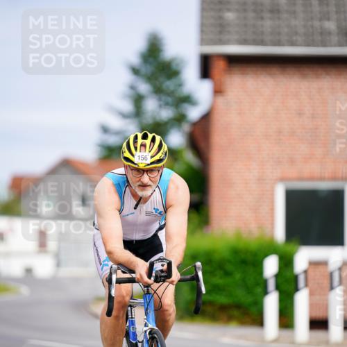 31.08.2025 - Elbe Triathlon Hamburg Michael Burmester http://msf.ph/oto/8687853 31.08.2025 15:26:59 Radfahren  meine-sportfotos.de