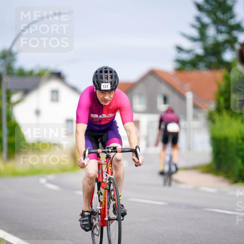 31.08.2025 - Elbe Triathlon Hamburg Michael Burmester http://msf.ph/oto/8687876 31.08.2025 15:27:18 Radfahren  meine-sportfotos.de