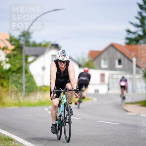 31.08.2025 - Elbe Triathlon Hamburg Michael Burmester http://msf.ph/oto/8687887 31.08.2025 15:27:54 Radfahren  meine-sportfotos.de