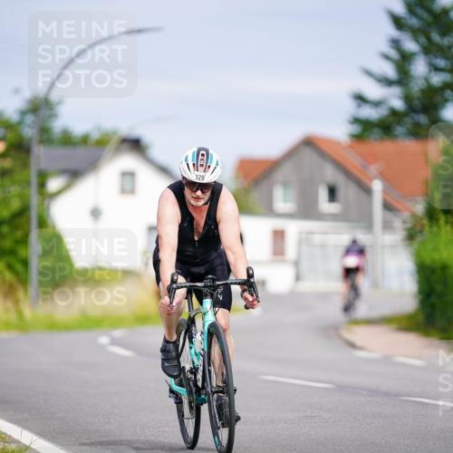 31.08.2025 - Elbe Triathlon Hamburg Michael Burmester http://msf.ph/oto/8687889 31.08.2025 15:27:54 Radfahren  meine-sportfotos.de