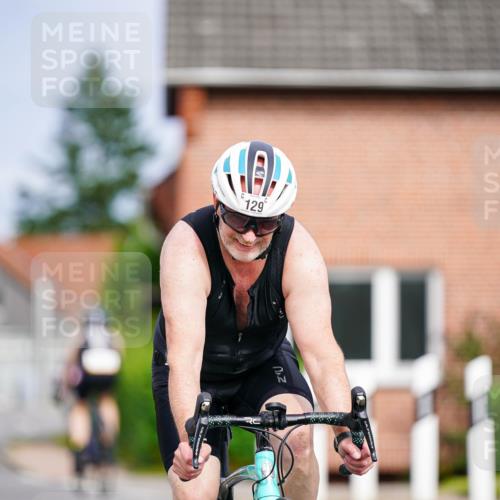 31.08.2025 - Elbe Triathlon Hamburg Michael Burmester http://msf.ph/oto/8687890 31.08.2025 15:27:55 Radfahren  meine-sportfotos.de