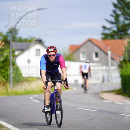31.08.2025 - Elbe Triathlon Hamburg Michael Burmester http://msf.ph/oto/8687909 31.08.2025 15:29:34 Radfahren  meine-sportfotos.de