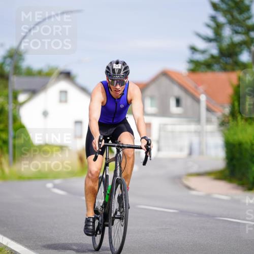 31.08.2025 - Elbe Triathlon Hamburg Michael Burmester http://msf.ph/oto/8687919 31.08.2025 15:29:45 Radfahren  meine-sportfotos.de