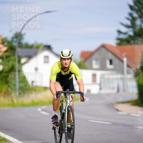 31.08.2025 - Elbe Triathlon Hamburg Michael Burmester http://msf.ph/oto/8687924 31.08.2025 15:30:05 Radfahren  meine-sportfotos.de