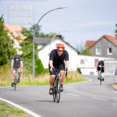 31.08.2025 - Elbe Triathlon Hamburg Michael Burmester http://msf.ph/oto/8687929 31.08.2025 15:30:18 Radfahren  meine-sportfotos.de