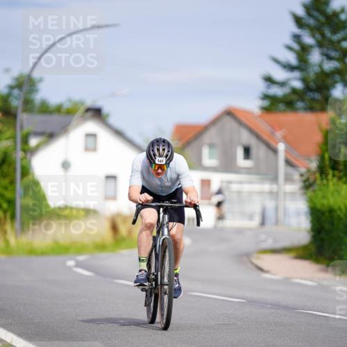 31.08.2025 - Elbe Triathlon Hamburg Michael Burmester http://msf.ph/oto/8687941 31.08.2025 15:30:39 Radfahren  meine-sportfotos.de