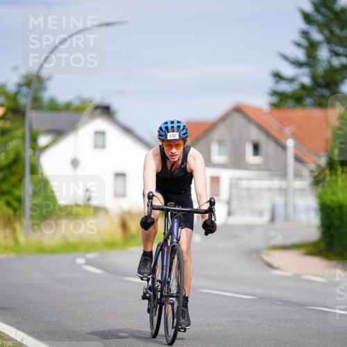 31.08.2025 - Elbe Triathlon Hamburg Michael Burmester http://msf.ph/oto/8687946 31.08.2025 15:30:41 Radfahren  meine-sportfotos.de