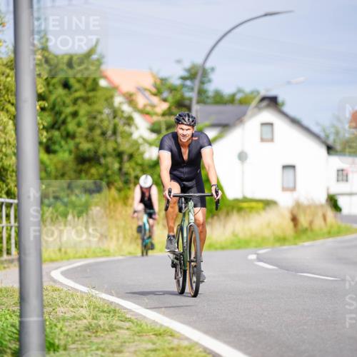 31.08.2025 - Elbe Triathlon Hamburg Michael Burmester http://msf.ph/oto/8687982 31.08.2025 15:33:00 Radfahren  meine-sportfotos.de