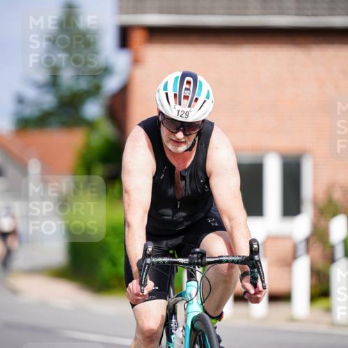 31.08.2025 - Elbe Triathlon Hamburg Michael Burmester http://msf.ph/oto/8688001 31.08.2025 15:33:06 Radfahren  meine-sportfotos.de