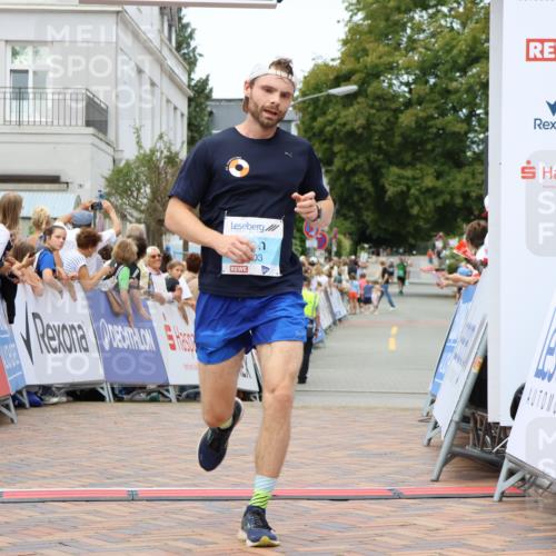 31.08.2025 - 21. Blankeneser Heldenlauf Strokosch-Dieckow http://msf.ph/oto/8688016 31.08.2025 11:56:08 Ziel 4203 meine-sportfotos.de