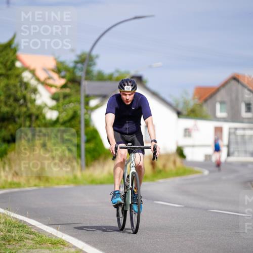 31.08.2025 - Elbe Triathlon Hamburg Michael Burmester http://msf.ph/oto/8688026 31.08.2025 15:33:42 Radfahren  meine-sportfotos.de