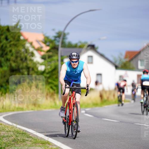 31.08.2025 - Elbe Triathlon Hamburg Michael Burmester http://msf.ph/oto/8688038 31.08.2025 15:33:52 Radfahren  meine-sportfotos.de