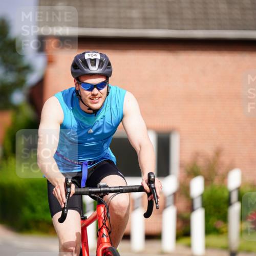 31.08.2025 - Elbe Triathlon Hamburg Michael Burmester http://msf.ph/oto/8688046 31.08.2025 15:33:54 Radfahren  meine-sportfotos.de