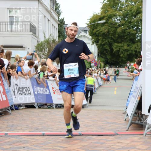 31.08.2025 - 21. Blankeneser Heldenlauf Strokosch-Dieckow http://msf.ph/oto/8688051 31.08.2025 11:56:08 Ziel 4203 meine-sportfotos.de