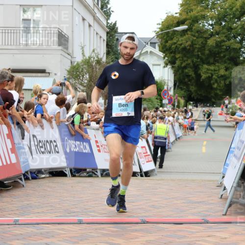 31.08.2025 - 21. Blankeneser Heldenlauf Strokosch-Dieckow http://msf.ph/oto/8688093 31.08.2025 11:56:08 Ziel 4203 meine-sportfotos.de