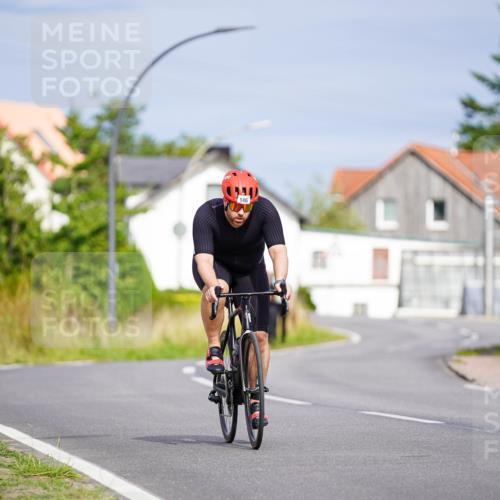 31.08.2025 - Elbe Triathlon Hamburg Michael Burmester http://msf.ph/oto/8688094 31.08.2025 15:34:53 Radfahren  meine-sportfotos.de