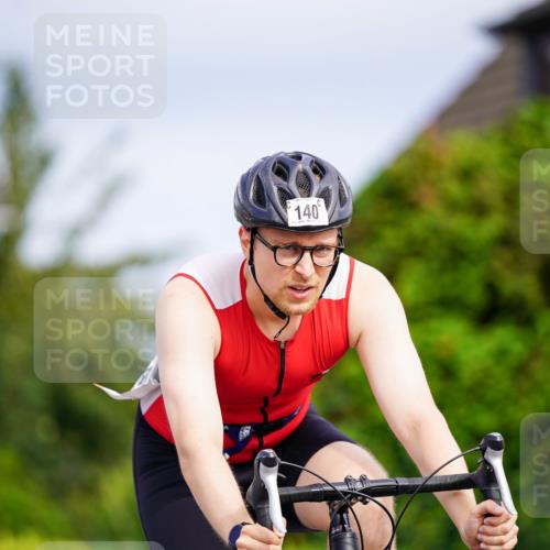 31.08.2025 - Elbe Triathlon Hamburg Michael Burmester http://msf.ph/oto/8688124 31.08.2025 15:35:57 Radfahren  meine-sportfotos.de